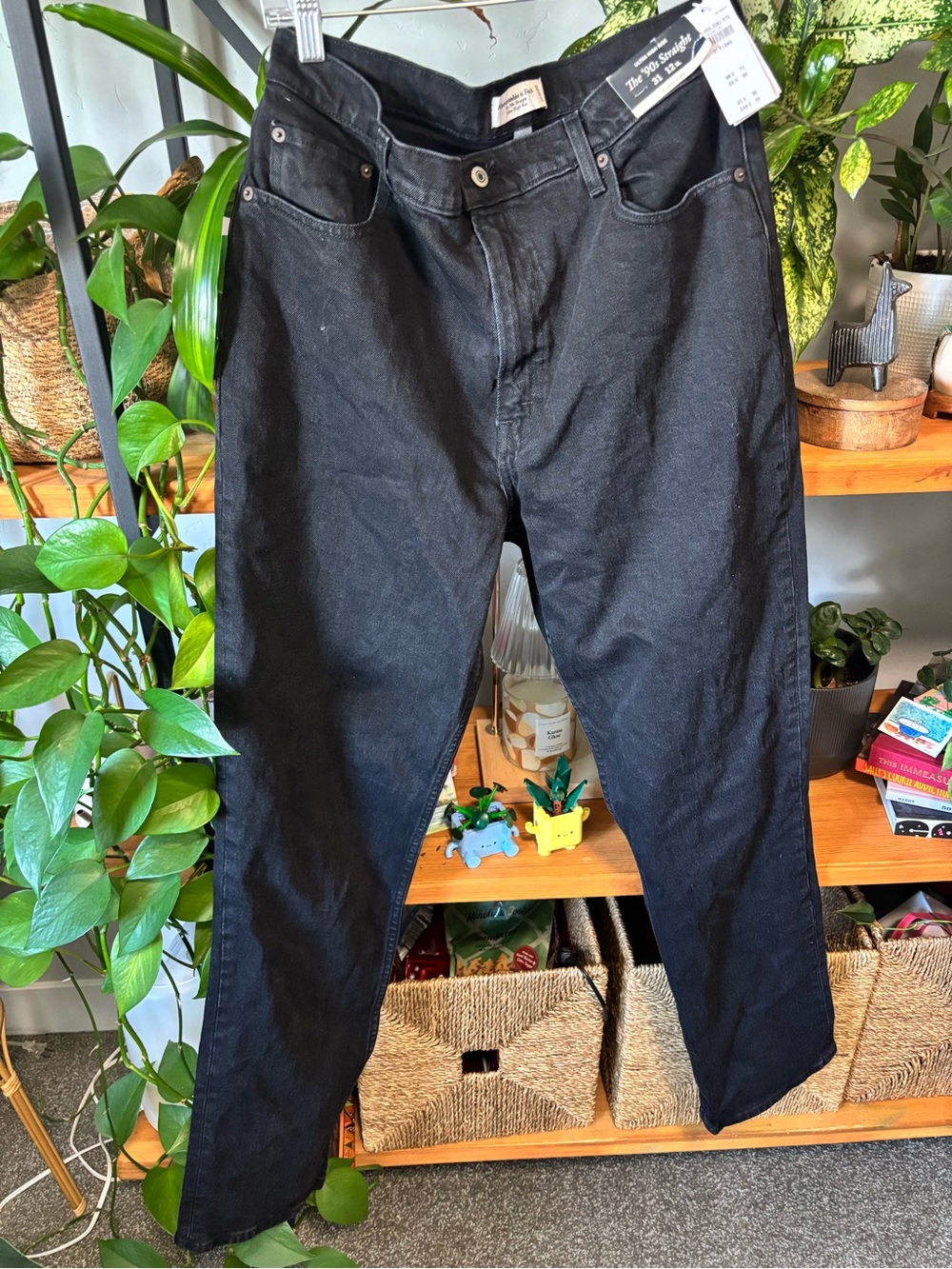 Abercrombie & Fitch Curve Love Ultra High Rise 90s Straight Jeans Black 12 XL